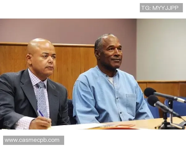 美式足球传奇辛普森的辉煌生涯与争议人生揭秘